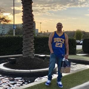 Meet your Posher, Isaiah